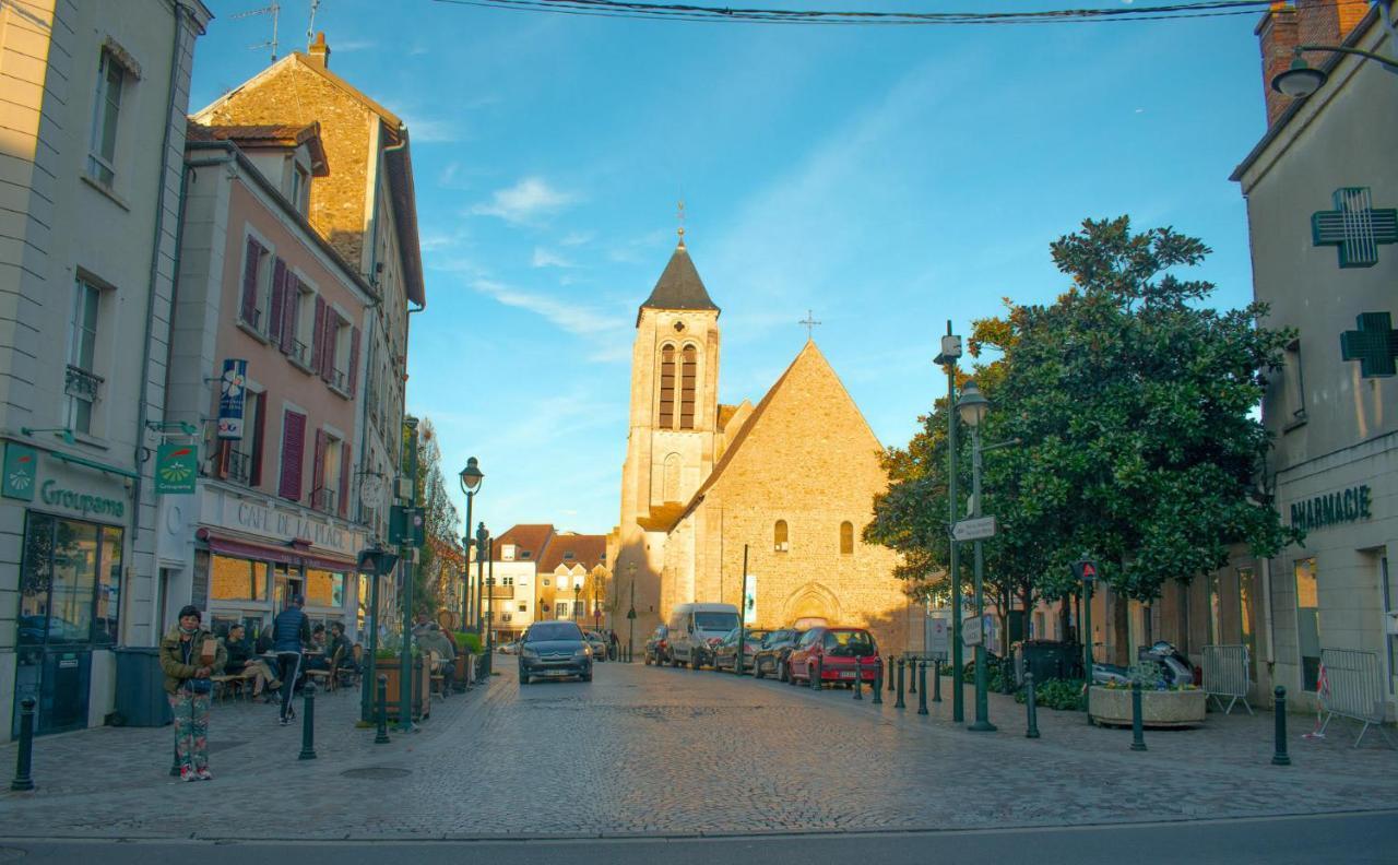 Le Retro Chic - T2 Haut Standing Au Coeur De Corbeil - 48 M2 Corbeil-Essonnes Exterior foto